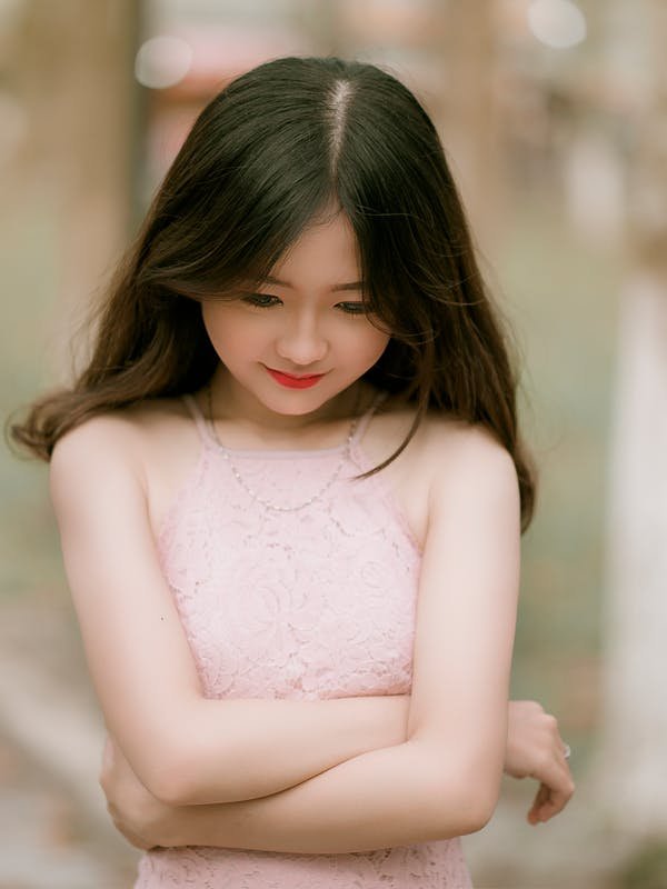 Coral Puff-Sleeve Dress